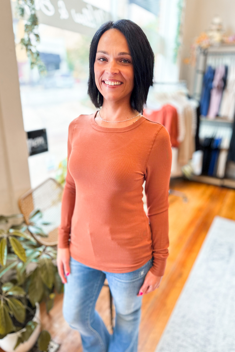 Laurel Top in Rustic Brown