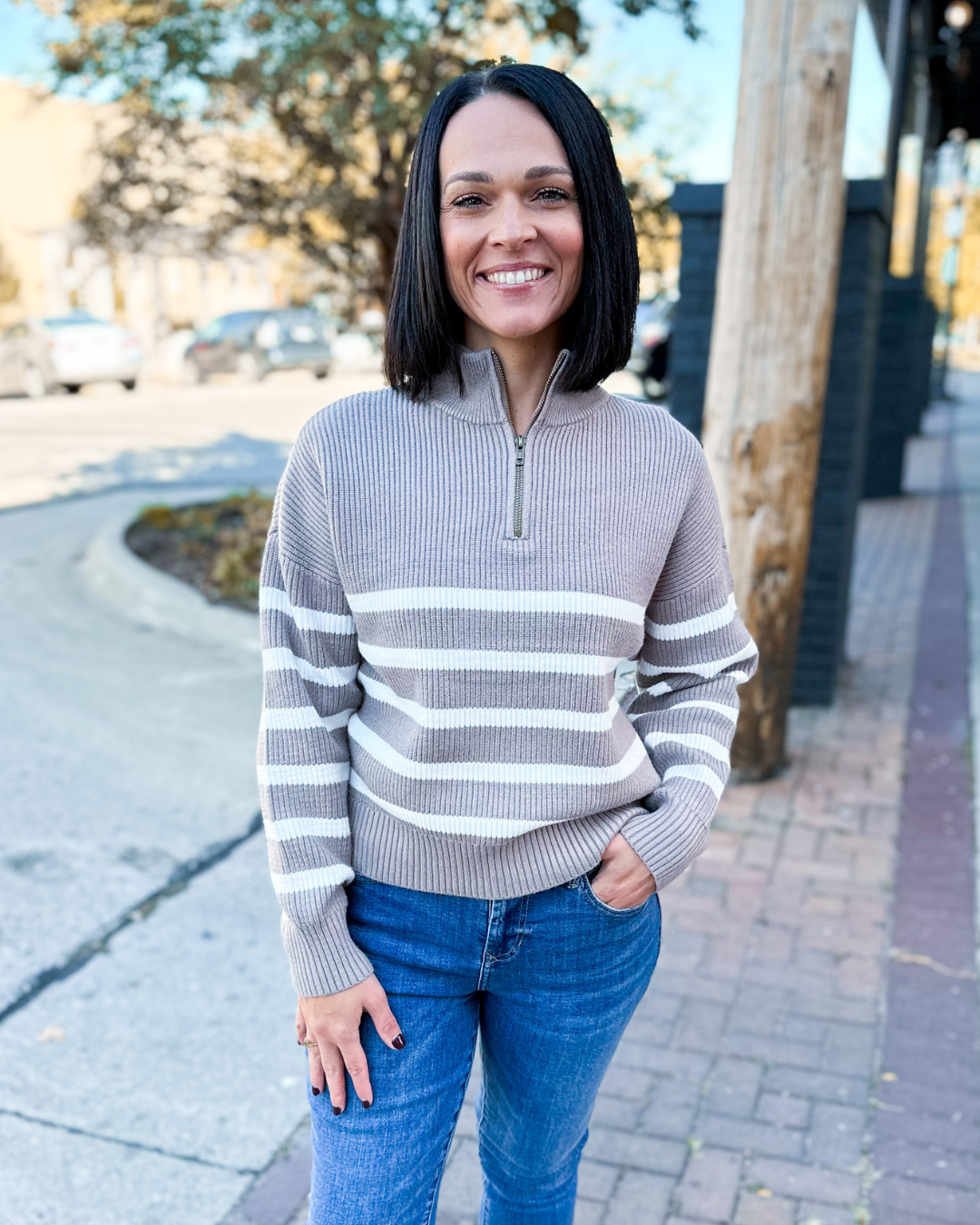 Reece Pullover in Taupe