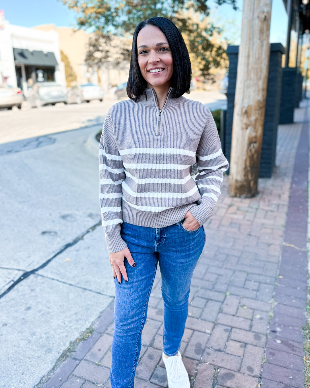 Reece Pullover in Taupe