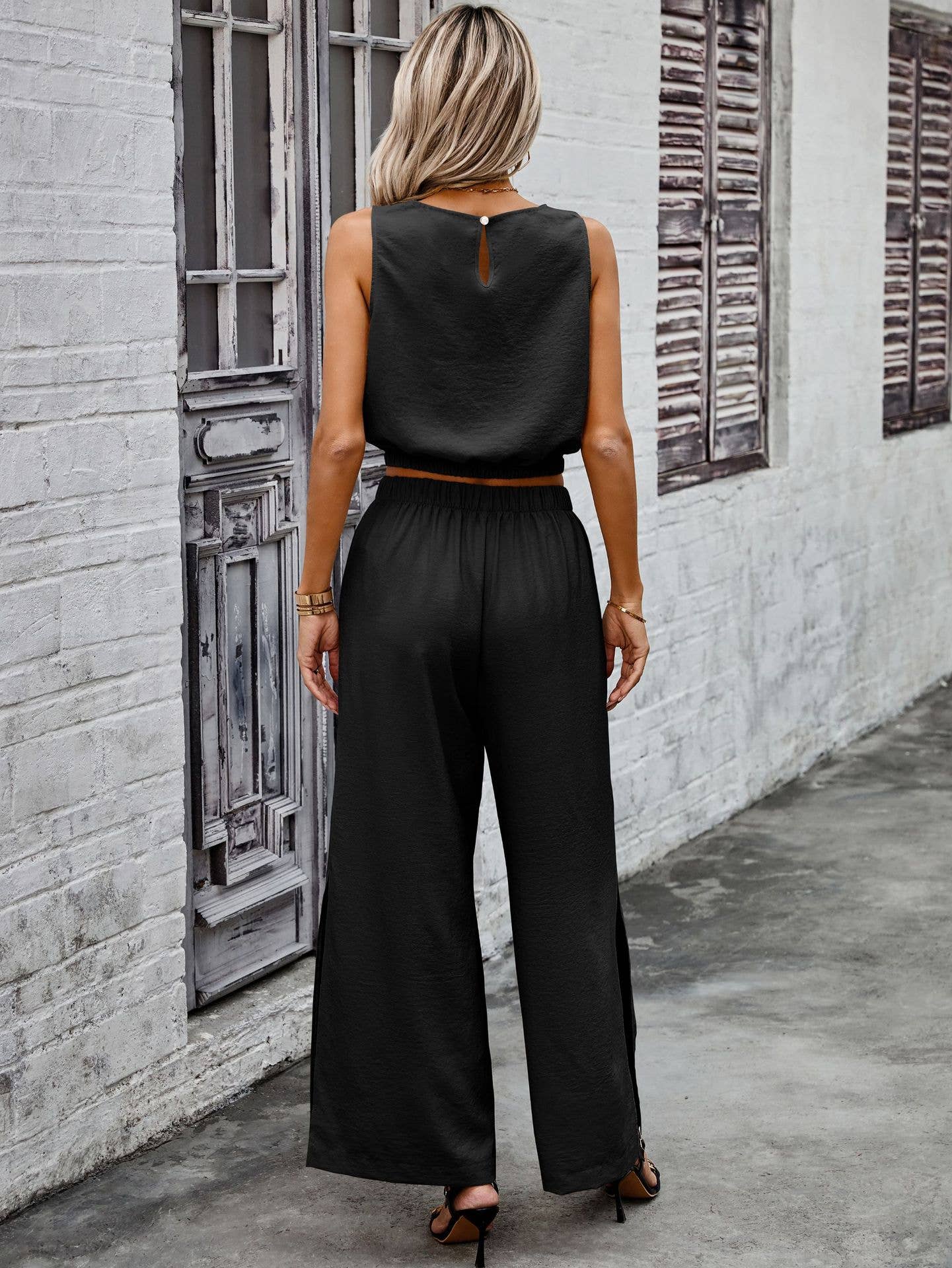 The Ayla Set in Black