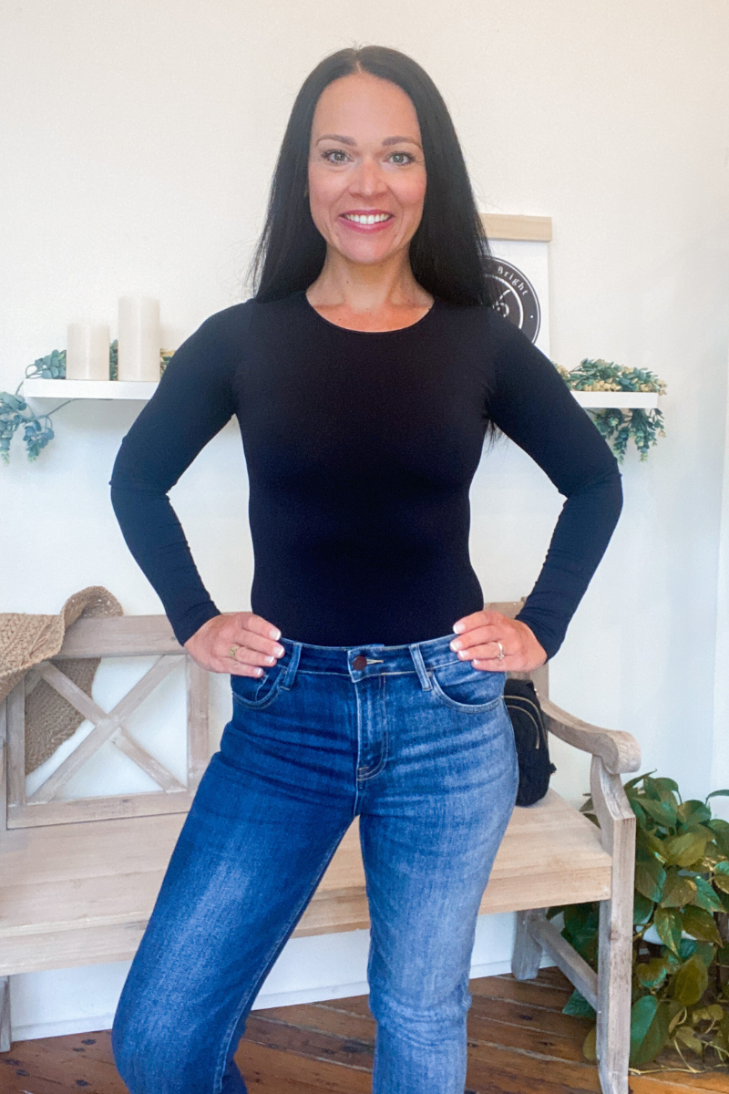 Eva Long Sleeve Crew Neck Top In Black
