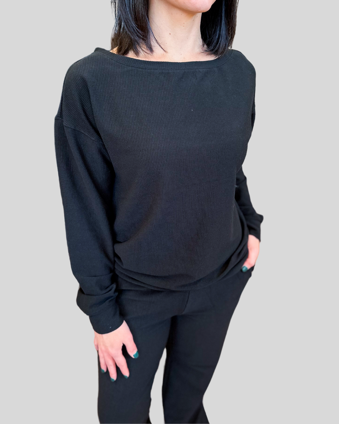 black cozy set thread and supply