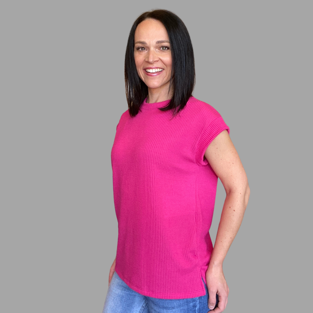 Sarah Top in Magenta