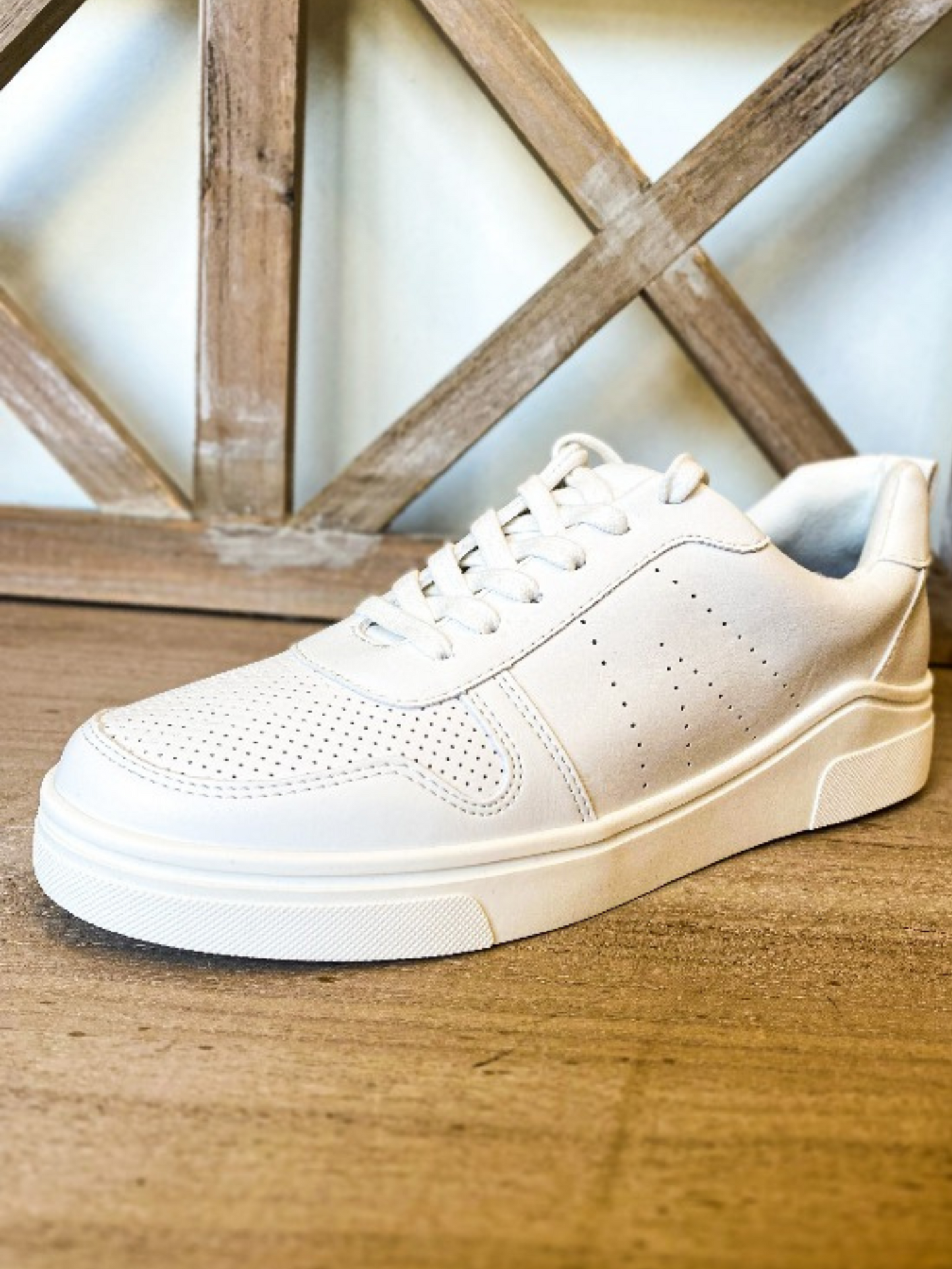 Vanessa White Sneakers