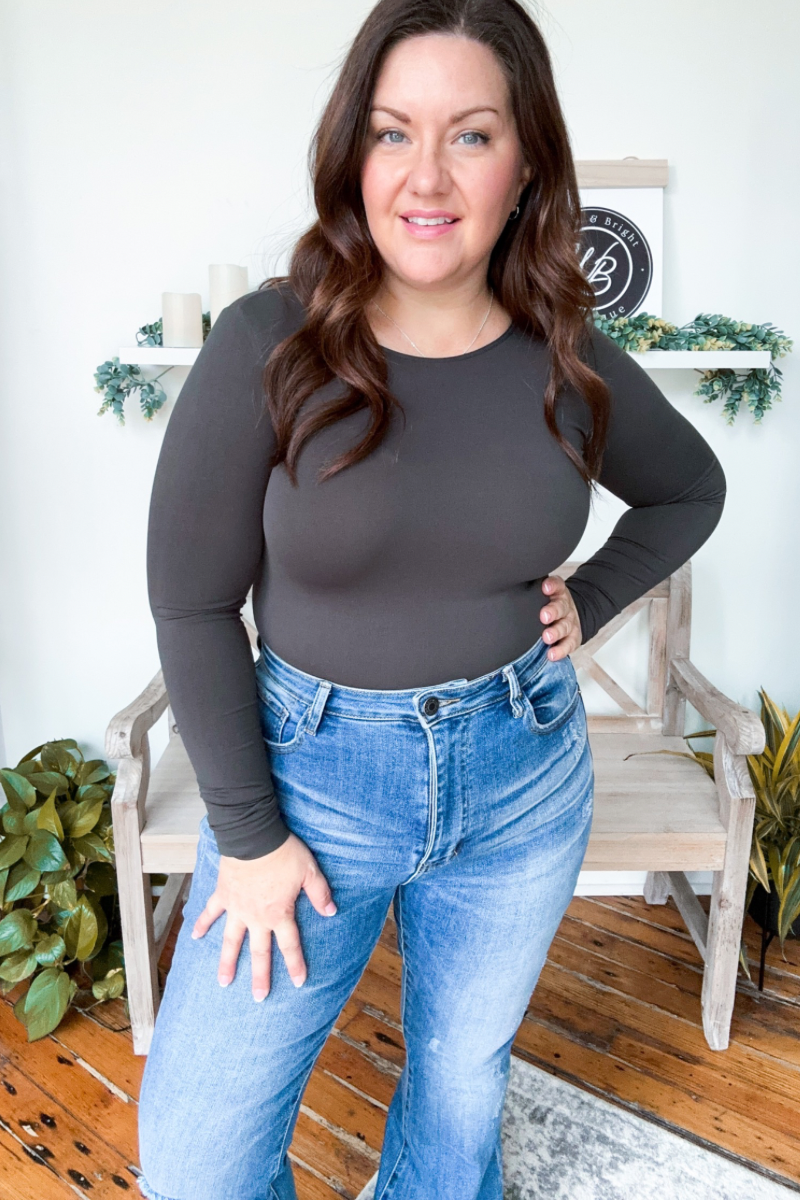 Eva Long Sleeve Crew Neck Top In Charcoal