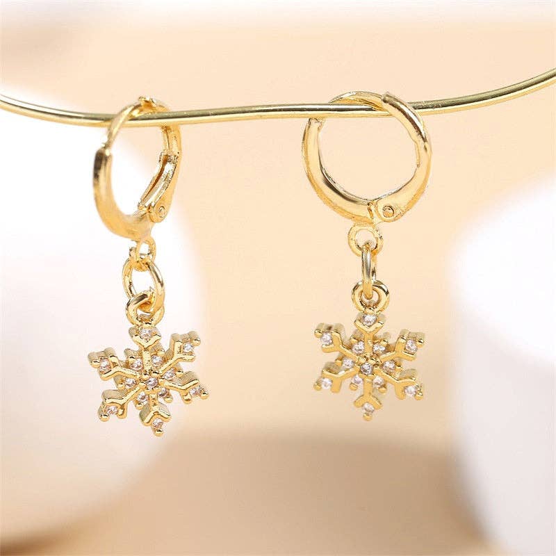 Simple Snowflake Earrings ***Final Sale / No returns***