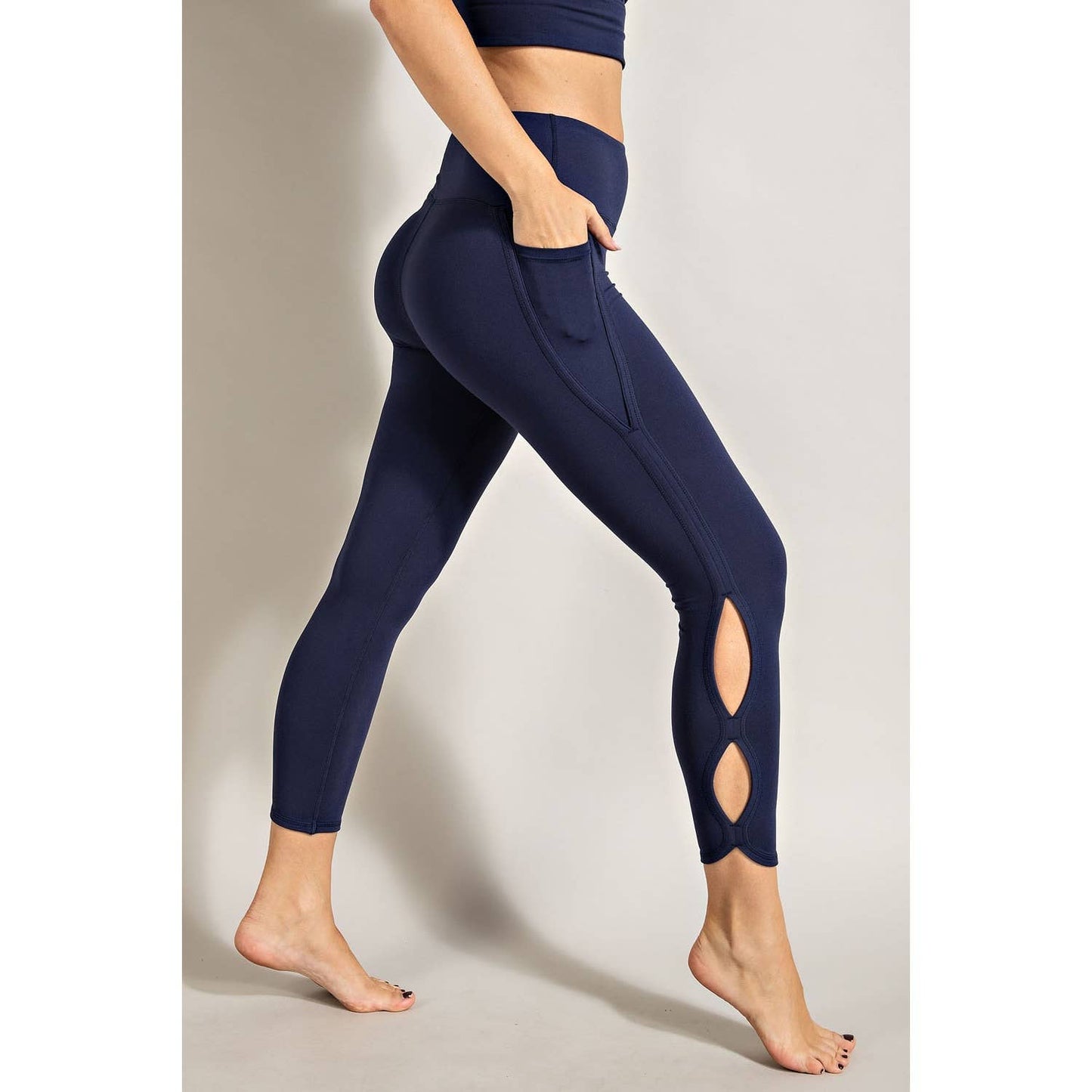 yoga legging cut out butter navy