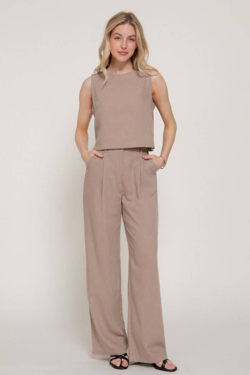 Sleeveless Top Pants Set in Tan
