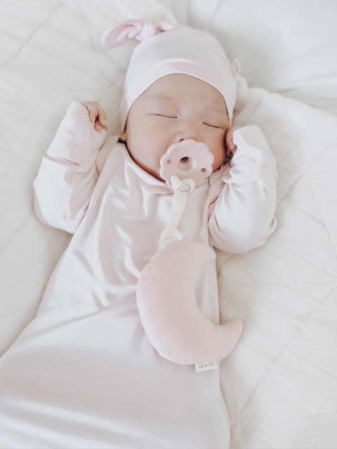Bamboo Knotted Baby Gown & Beanie | Cute Newborn Clothes: Blush