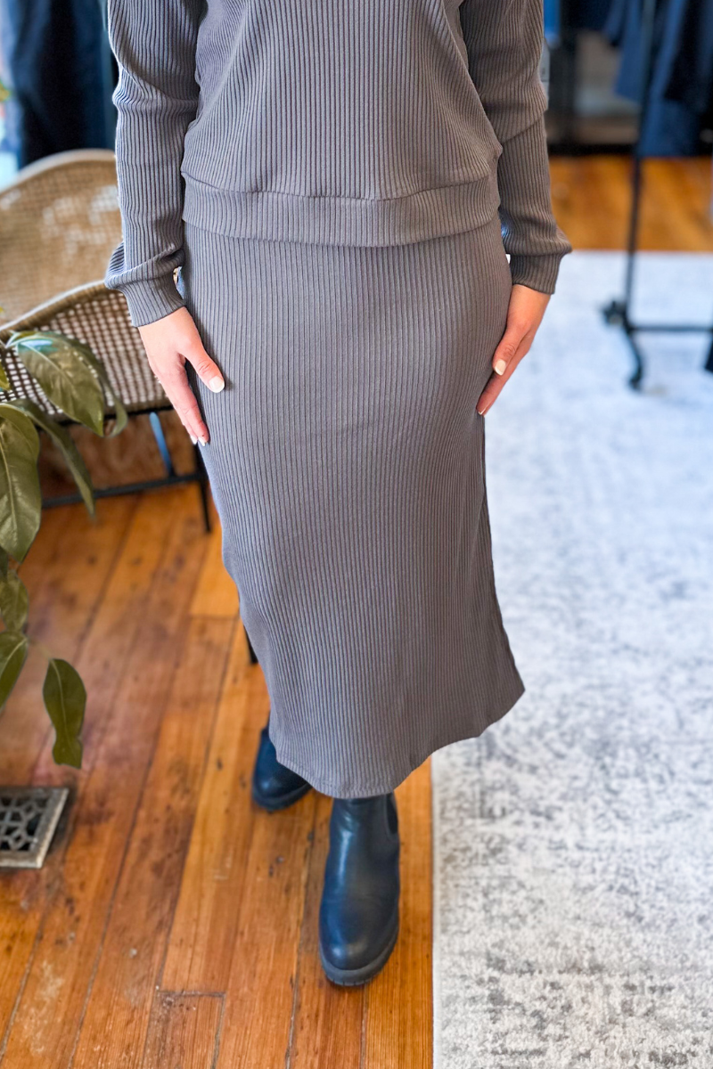 The Alessia Ribbed Midi Skirt in Charcoal