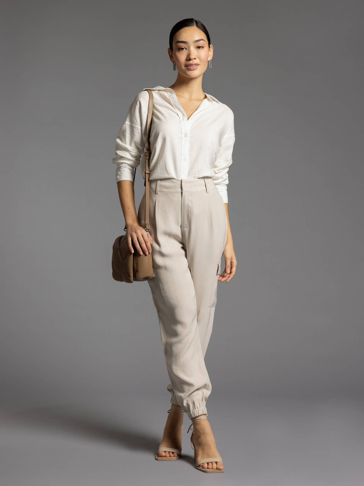 Lea Pants in Soft Gray