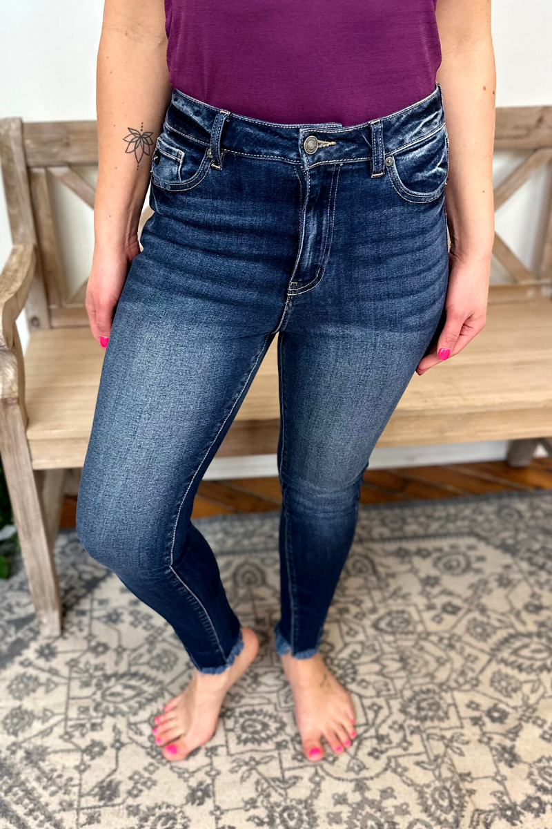 Kan Can Denim Distressed Ankle Skinny
